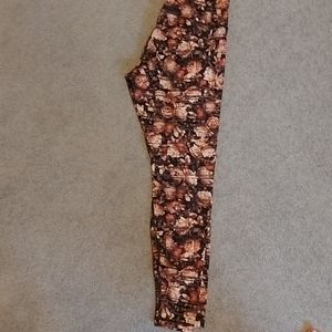 Size 12 lululemon leggings